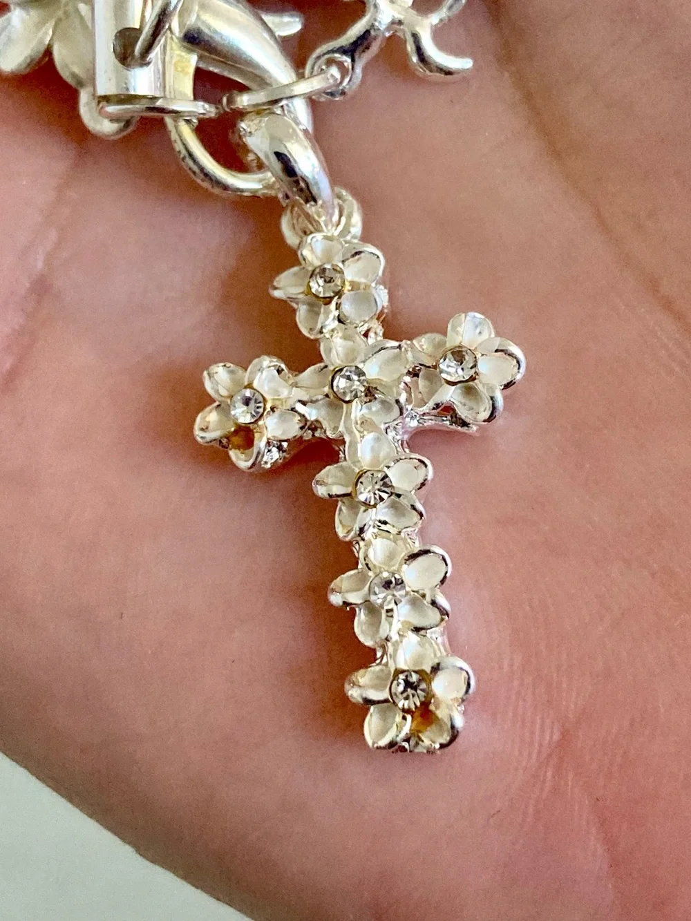 Laule’a Hawaii Floral Cross turtle plumeria silver tone phone charm NWOT
